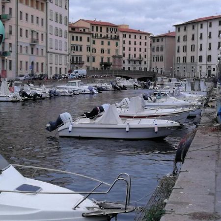 Casa Lo Scoglio Della Ballerina Livorno Exteriör bild